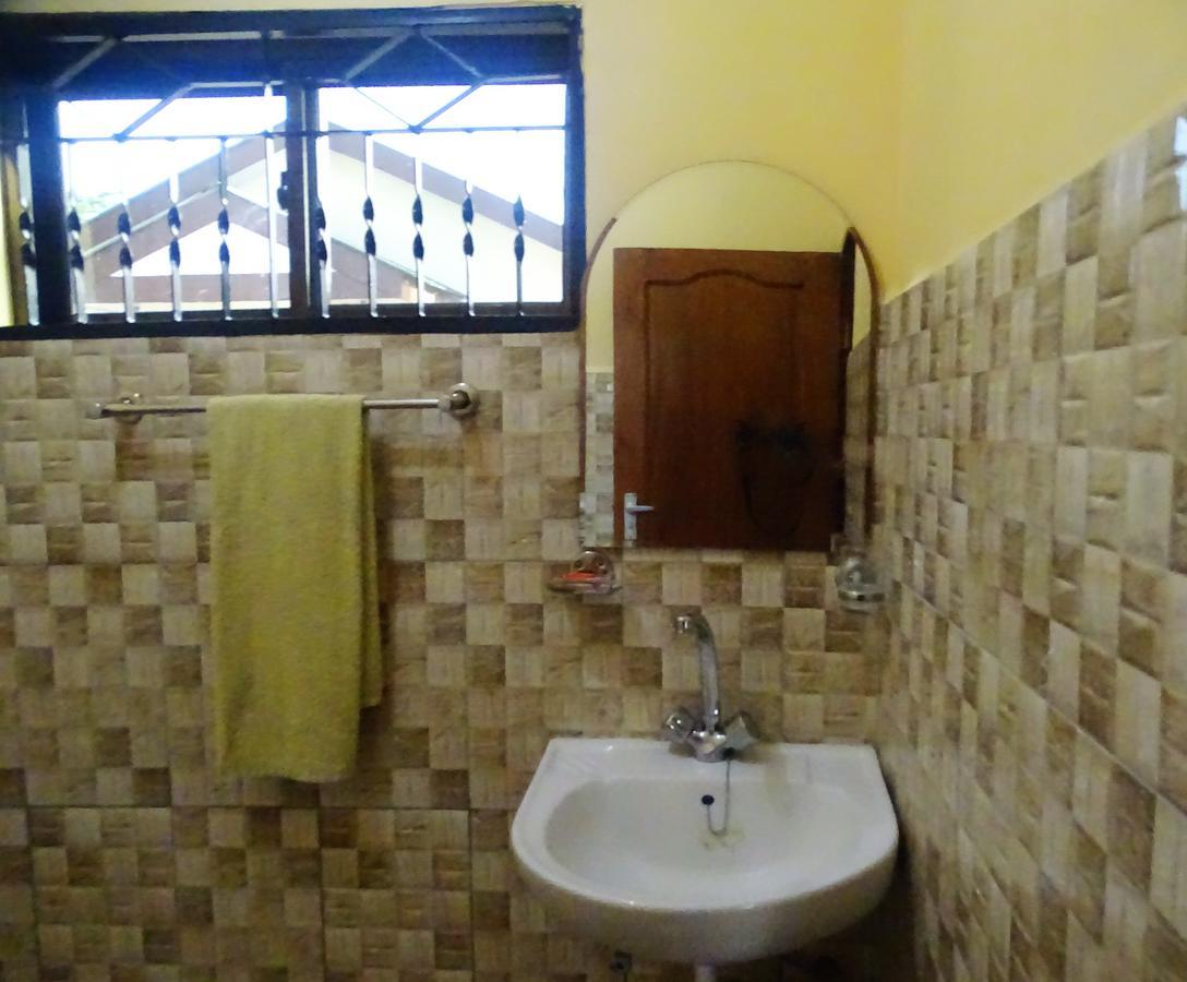 דאר א-סאלאם Mgulani Lodge Hotel מראה חיצוני תמונה