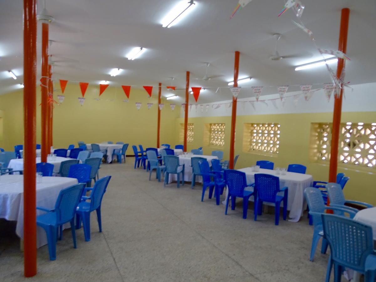 דאר א-סאלאם Mgulani Lodge Hotel מראה חיצוני תמונה